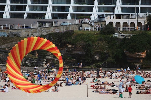Festival Of The Winds Sydney Kite Festival Amusing Planet what-are-trade-winds-fox-weather